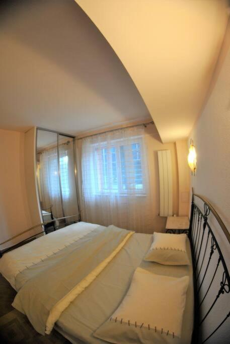 Modern & Central Apartment In North Of Bukares Bagian luar foto