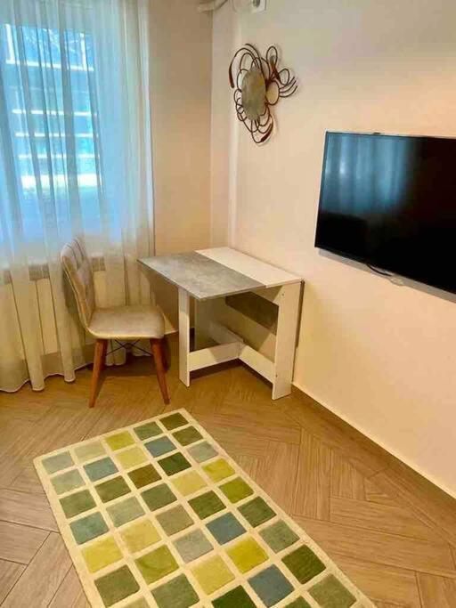 Modern & Central Apartment In North Of Bukares Bagian luar foto